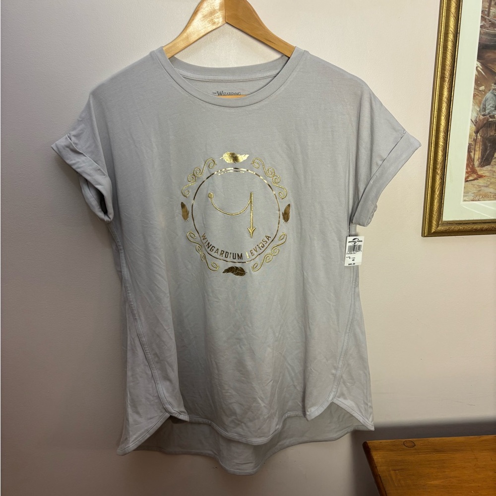 The Wizarding World of Harry Potter Wingardium Leviosa t-shirt.